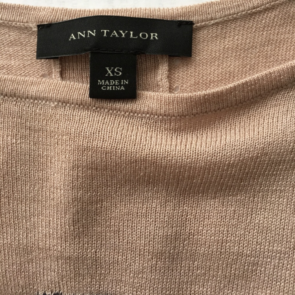ANN TAYLOR OWL HIGH LOW SPRING SWEATER XS - Picture 8 of 8
